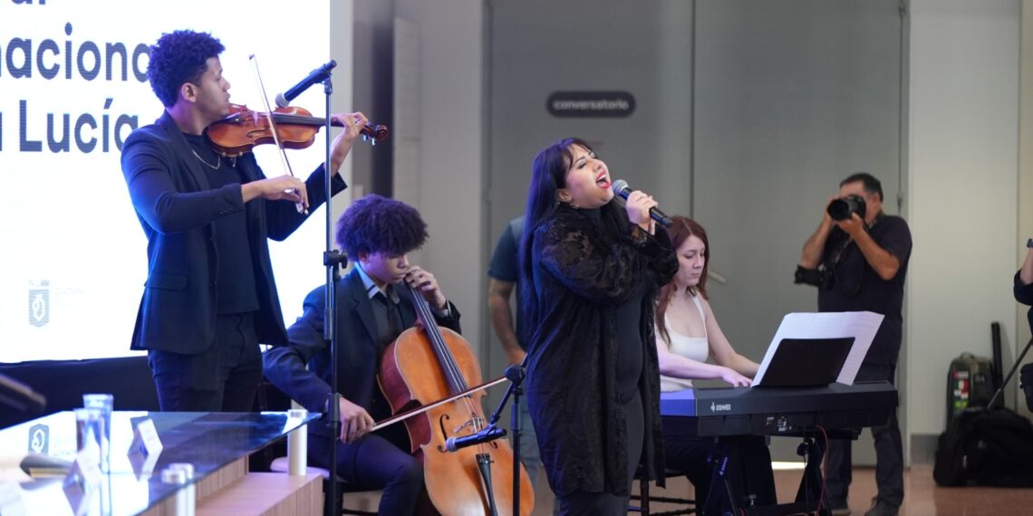 Lista la edición 17 del Festival Internacional Santa Lucía