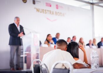 Se casan 29 parejas dentro del Penal de Apodaca