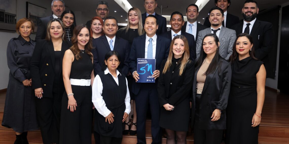 Destaca Daniel Carrillo bienestar de las familias en su tercer informe