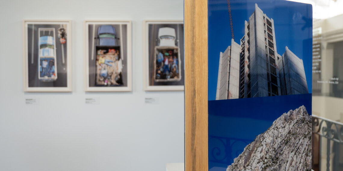 Inauguran exposición que narra 200 años de historia en un instante