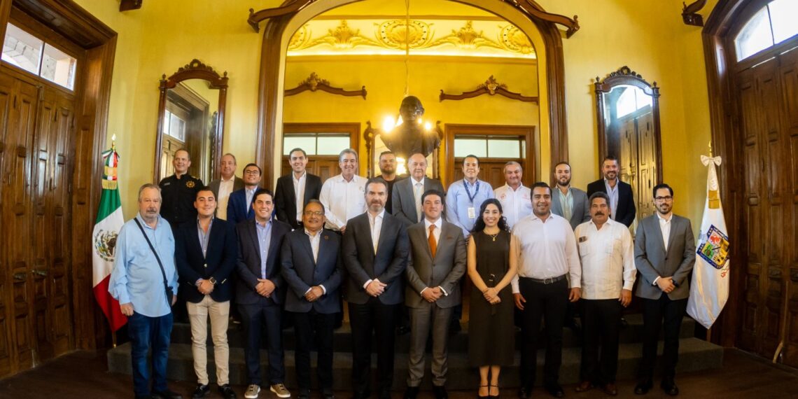 Acuerdan alcaldes y gobernador coordinación para resolver problemas de metrópoli