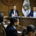 Adrián seguirá de cerca problemas de agua en Monterrey