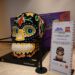 Exponen calavera gigante de LEGO en el Museo del Noreste