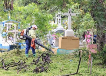 Monterrey alista panteones municipales para las visitas por el Día de los Fieles Difuntos