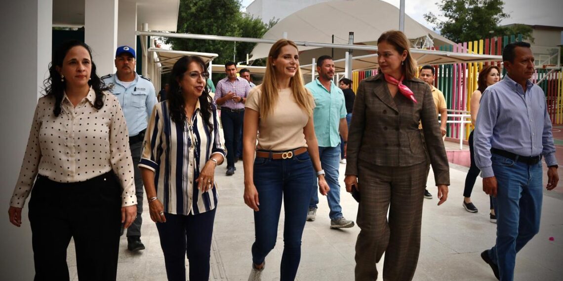 Trabaja DIF Monterrey en rehabilitación de espacios para las familias