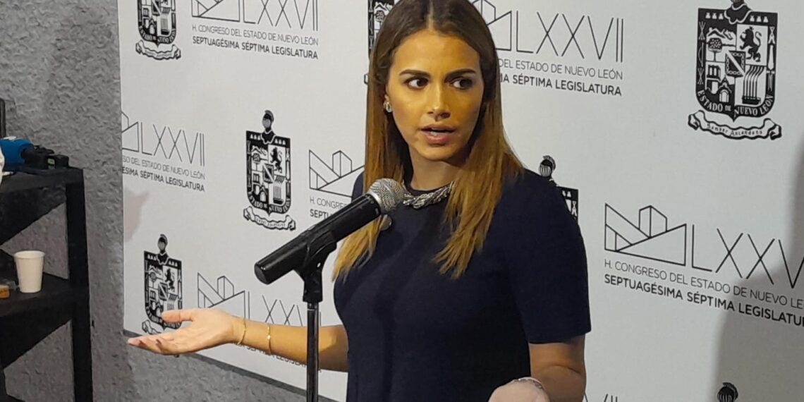 Sugiere presidenta del Congreso salida del secretario de Gobierno