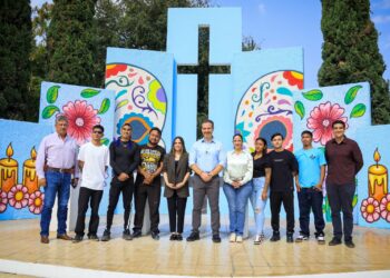 Adrián inicia vigilancia en panteones de Monterrey