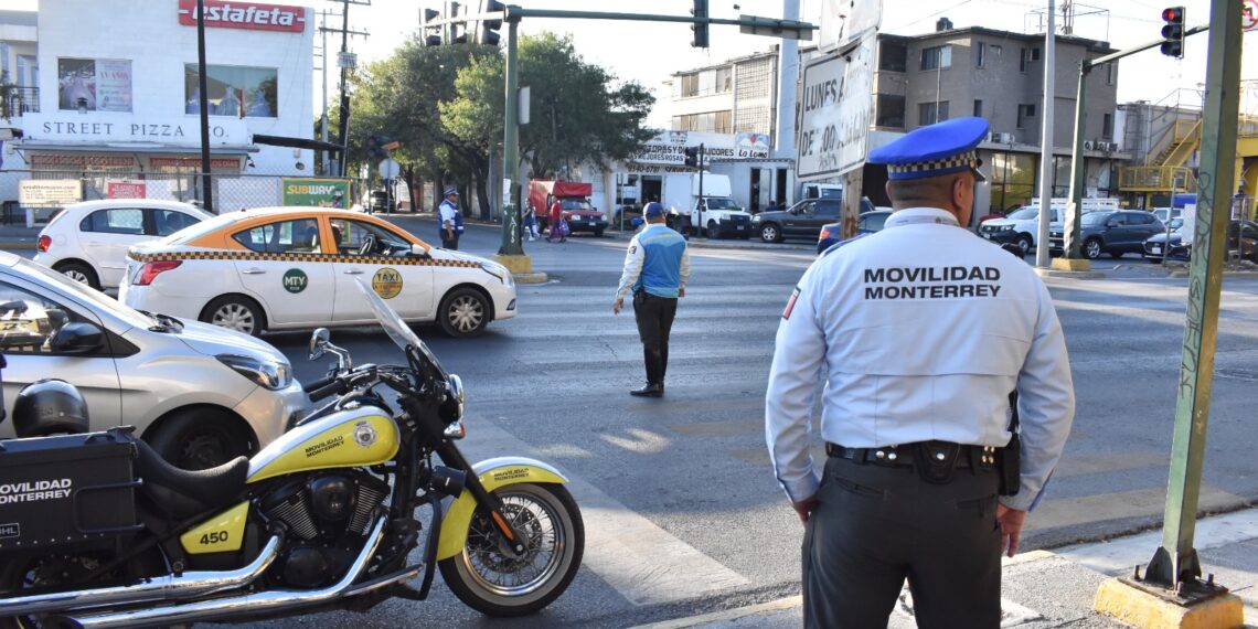 Tránsito de Monterrey brindará seguridad a eventos deportivos del domingo