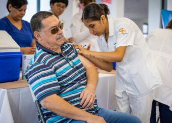 Guadalupe continúa campaña de vacunación contra la Influenza