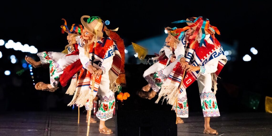 “Son de México“: Festejo muy mexicano