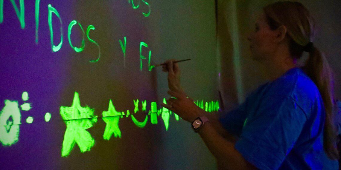 DIF Monterrey celebra una década de apoyo a infancias y adolescentes con autismo