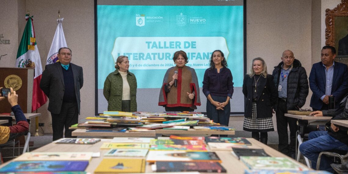 Reciben docentes capacitación sobre literatura infantil