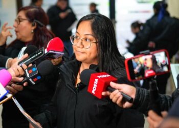 Marisol González impulsa reglamentación del “Santa Bus“ en Santa Catarina