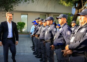 Aumento para policías de Monterrey