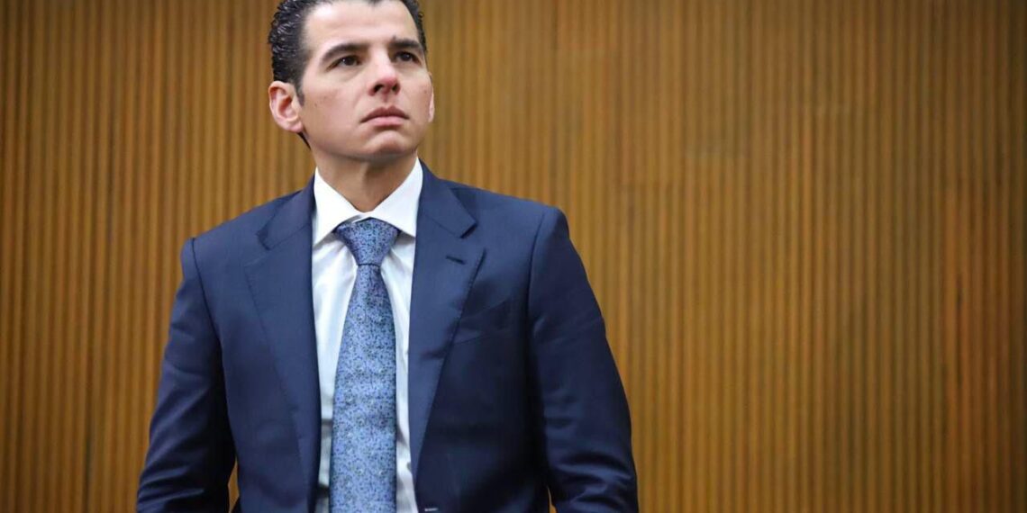 “¿Qué más quieren para aprobar el Presupuesto?“: Miguel A. Flores Serna