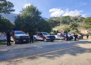 Guardia Estatal participa en operativos interinstitucionales de vigilancia en carreteras