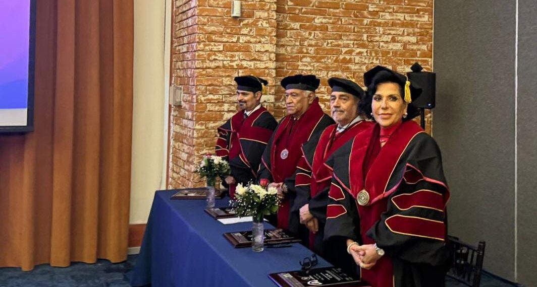 Otorgan Doctorado Honoris Causa a personalidades de Nuevo León