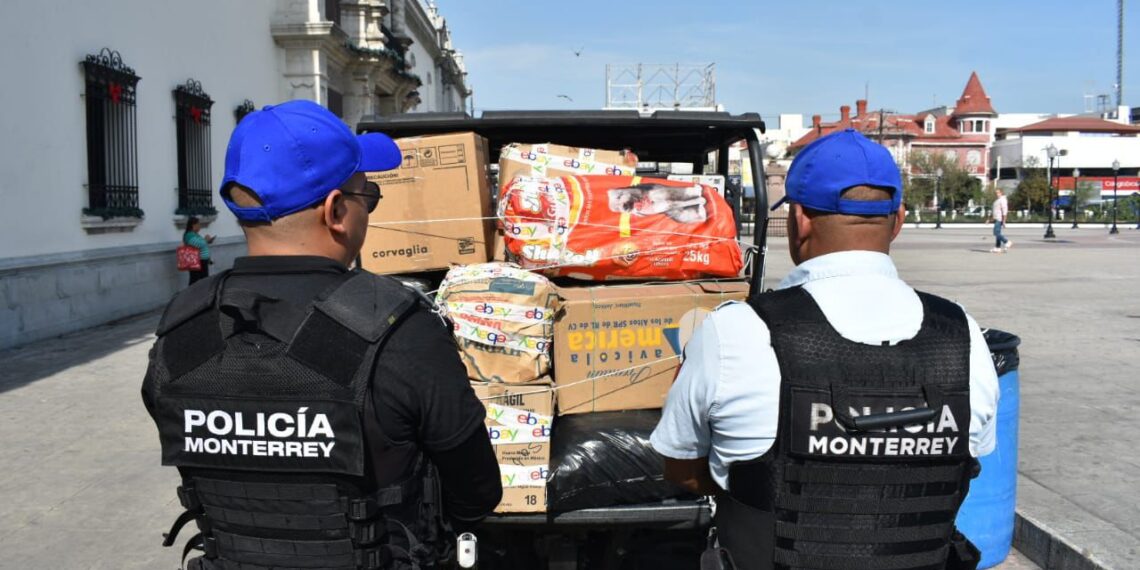 Decomisa Monterrey una tonelada de pirotecnia en Colegio Civil