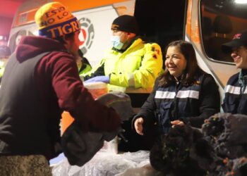 DIF y Protección Civil NL realizan Operativo Carrusel con apoyo a vulnerables