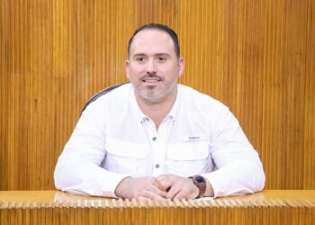 Mario Soto dará “becas de transporte” a alumnos universitarios