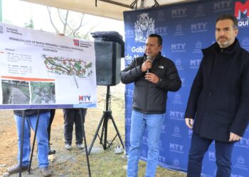 “Monterrey es más fuerte que Samuel García“: Adrián de la Garza