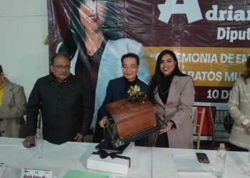 Donan Adriana Quiroz y Embajada de Taiwán sillas de ruedas y aparatos de movilidad