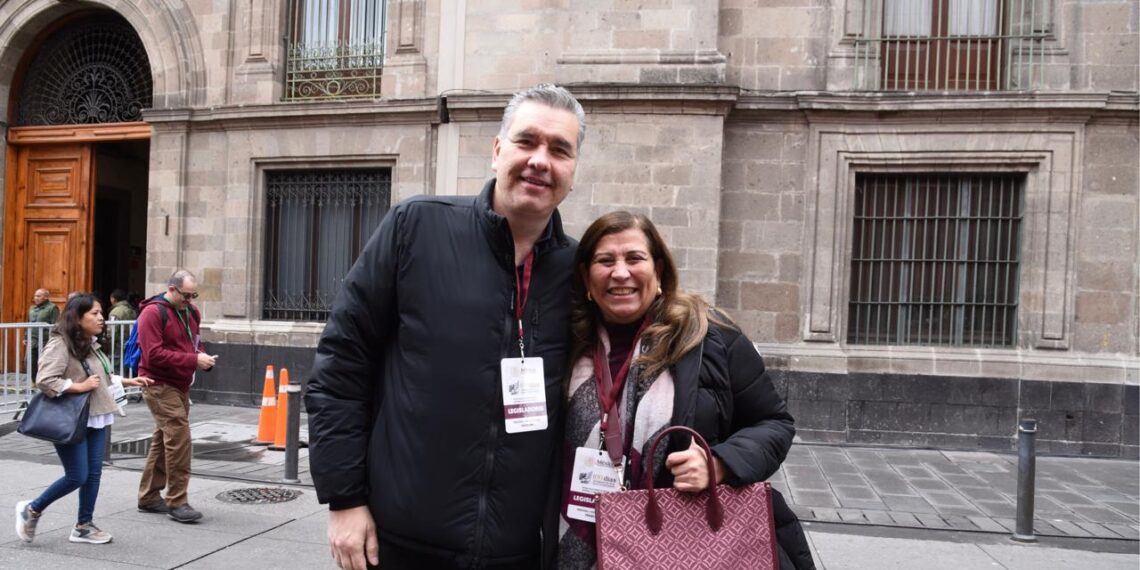 Waldo y Judith celebran 100 día de gobierno de Claudia Sheinbaum