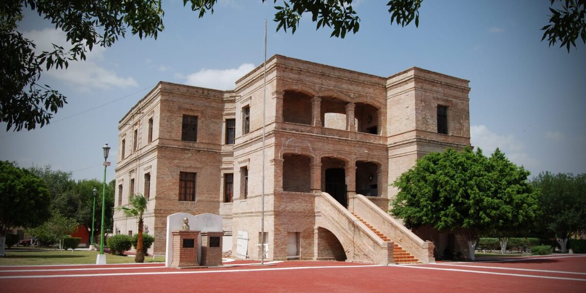 Ciclo de conferencias: “Se hace historia al andar. Caminos de nuestros pueblos“