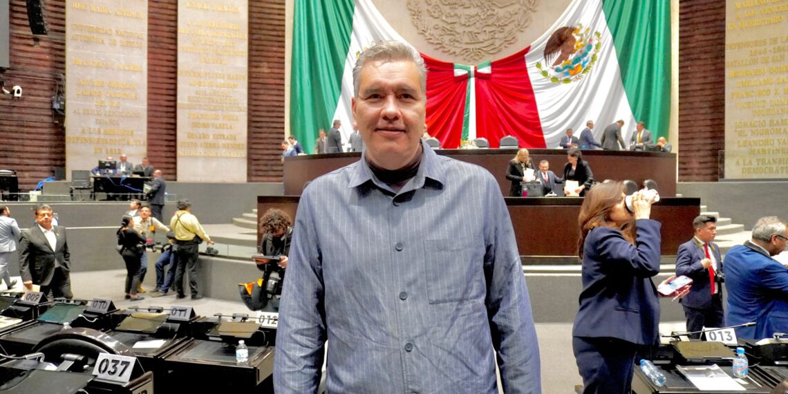 Senadores Waldo Fernández y Judith Díaz buscan enfrentar la contaminación en Nuevo León