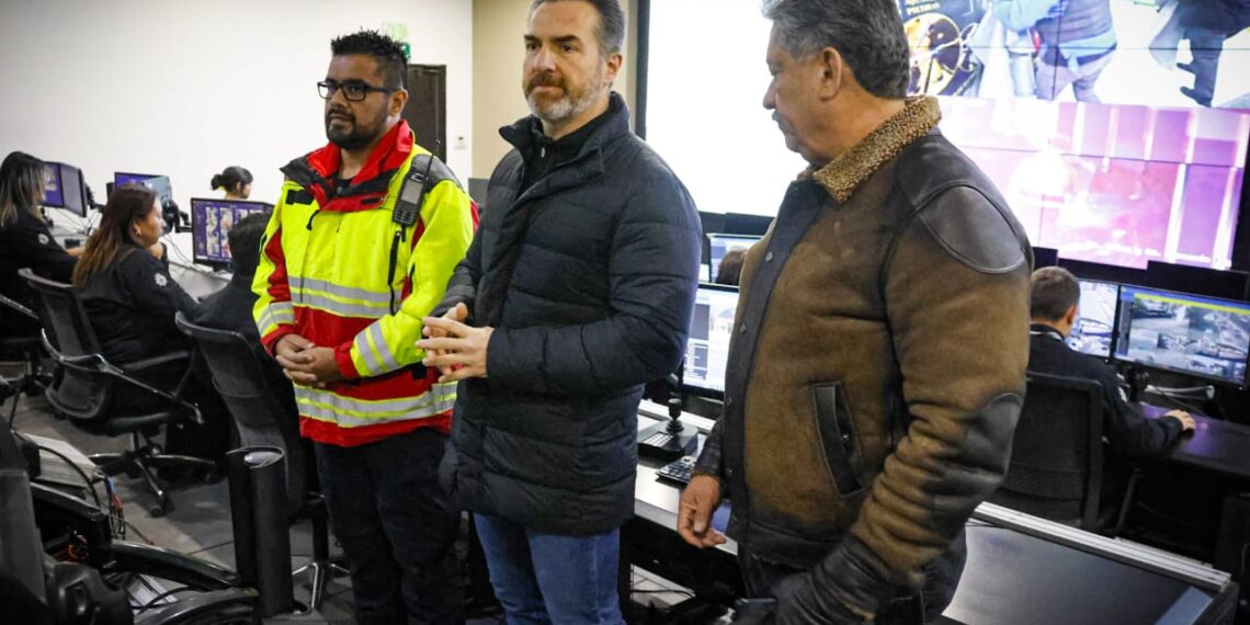 Supervisa alcalde desde el C4 programa municipal de atención por bajas temperaturas
