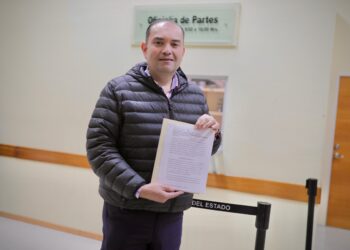 Plantea PRI reforma para evitar discriminación a personas con animales de asistencia