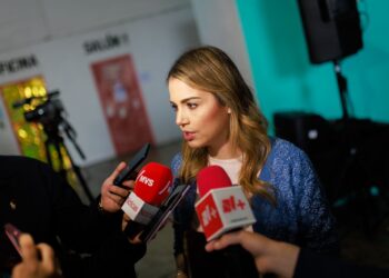 “Los camiones gratuitos no son para negocio, ¡son para ayudar a la gente!“: Lorena de la Garza