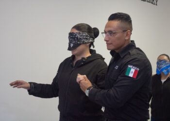 Capacita DIF Monterrey a cadetes de policía en la Lengua de Señas Mexicana