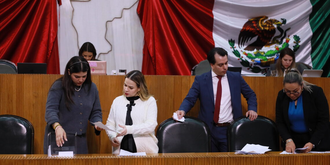 Se ponen de acuerdo en NL: ya hay presupuesto y Fiscal General