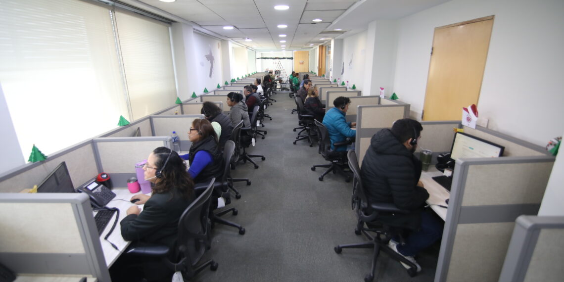 Atiende 070 a ciudadanos en Náhuatl y Zapoteco