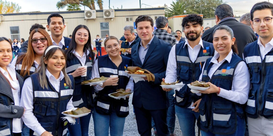Lleva gobernador “tamaliza” a trabajadores de las líneas 4 y 6 del Metro
