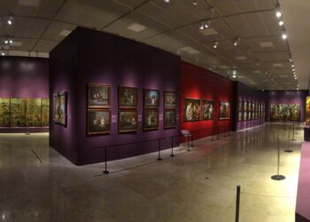 Presentan catálogo “Biombos y Castas“ en el Museo de Historia Mexicana