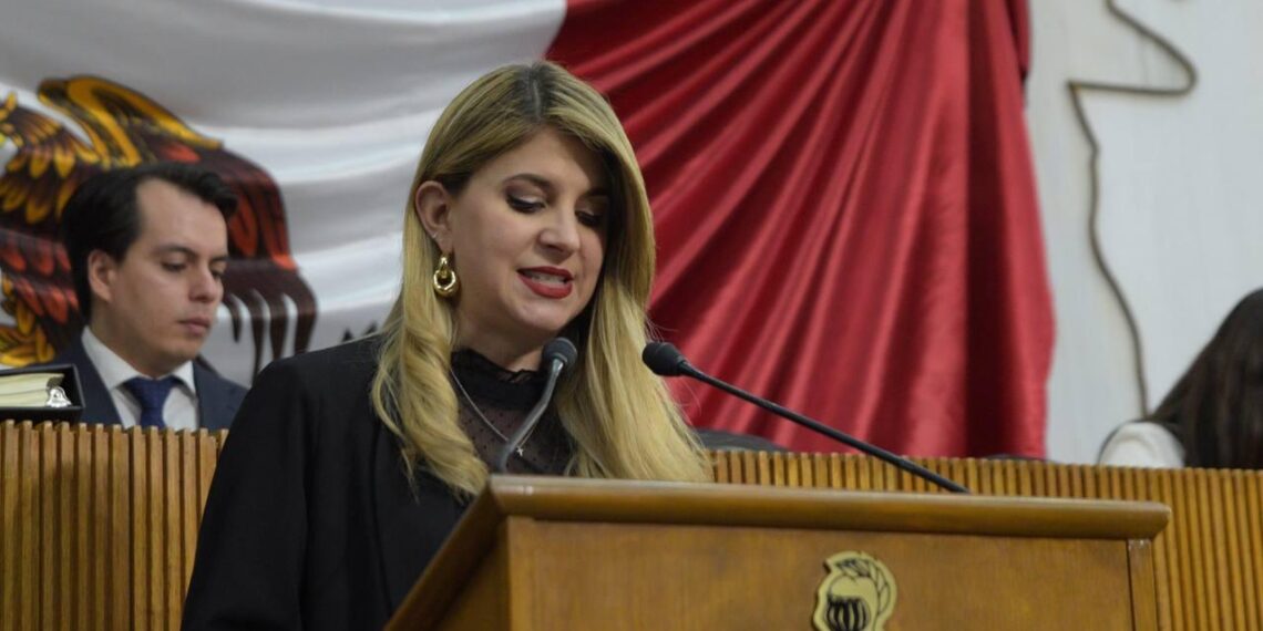 Melisa Peña propone apoyar la reinserción laboral de repatriados en Nuevo León