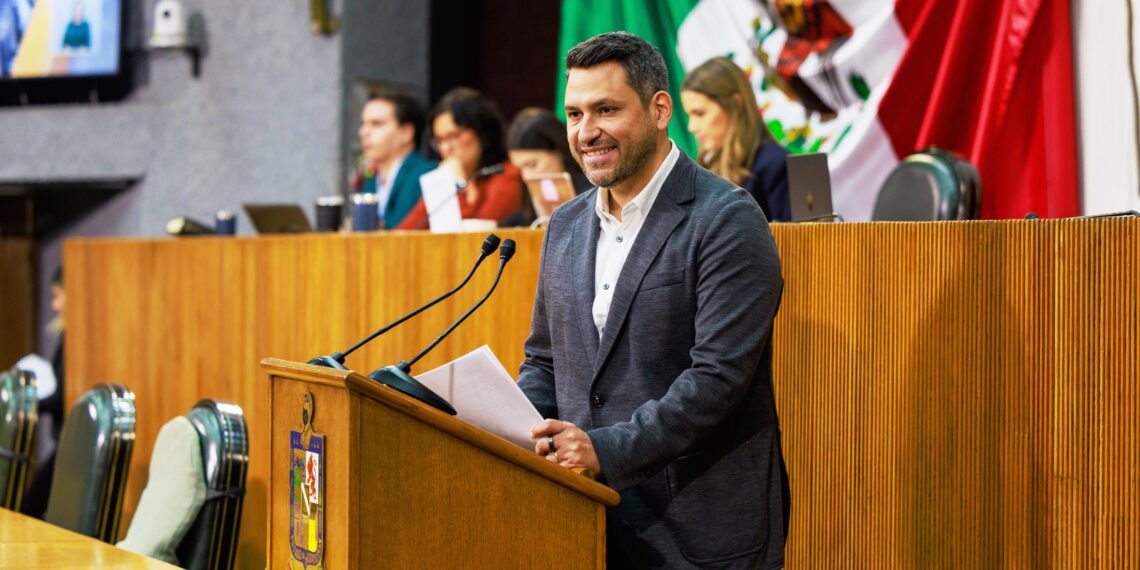 Impulsa Tomás Montoya medidas de protección a la niñez y adolescencia migrante