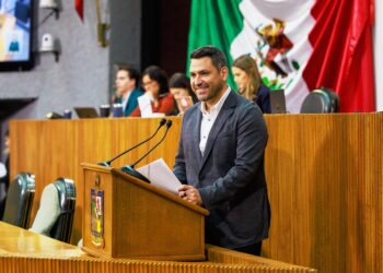 Impulsa Tomás Montoya medidas de protección a la niñez y adolescencia migrante