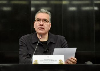 Waldo Fernández participa en mesa sobre acciones climáticas, energía y ciudades sustentables