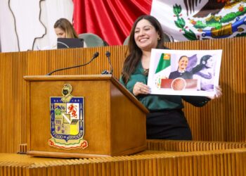 Llama Greta Barra a promover la inclusión de las mujeres y niñas en actividades científicas