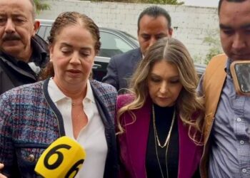 Alicia Villarreal amplía denuncia contra su esposo por violencia