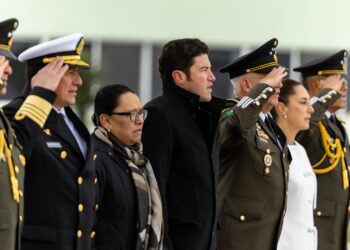 Sheinbaum inaugura cuartel militar y recibe demandas ambientales