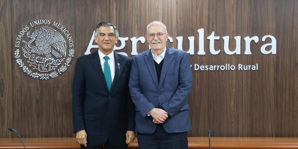 Gestiona Gobernador apoyos para la agricultura y los productores de Tamaulipas