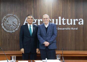 Gestiona Gobernador apoyos para la agricultura y los productores de Tamaulipas