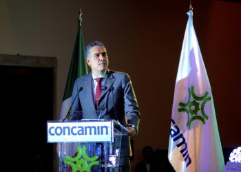 Reconoce Waldo Fernández papel fundamental de la CONCAMIN en la economía mexicana