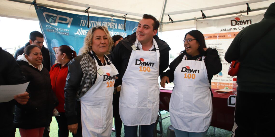 Manuel Guerra Cavazos acerca oportunidades: “¡En García, quien quiere chamba, tiene chamba!“