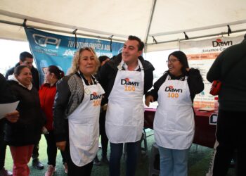 Manuel Guerra Cavazos acerca oportunidades: “¡En García, quien quiere chamba, tiene chamba!“