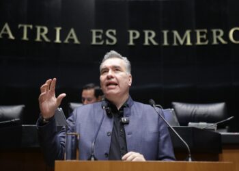 Waldo Fernández pide reconocer a delegación mexicana en Washington